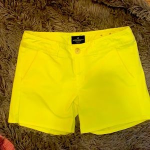 NWOT American Eagle 🦅 midi stretch shorts. Size2